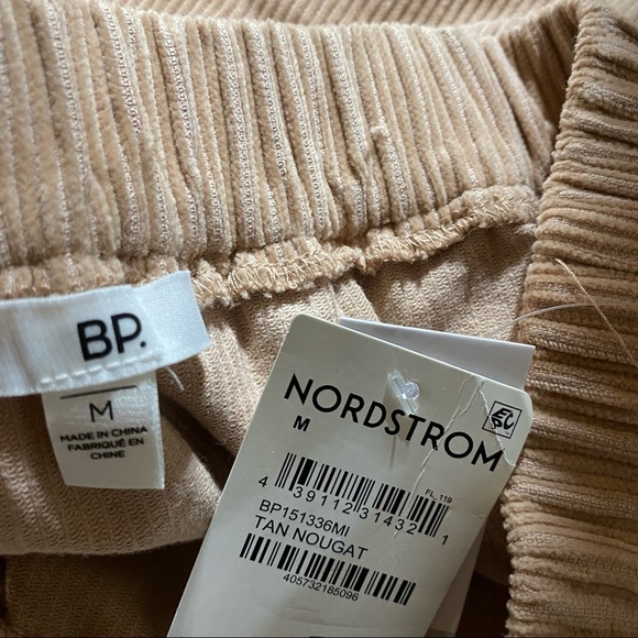 NEW BP Cotton Corduroy Elastic Waist Pull On Mini Skirt In Tan Nougat Size M - Picture 2 of 6